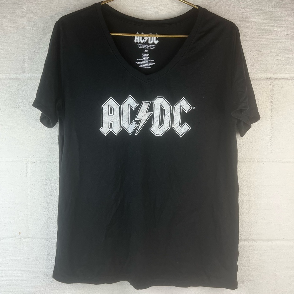 AC/DC Black Short Sleeve V Neck Tshirt, Medium